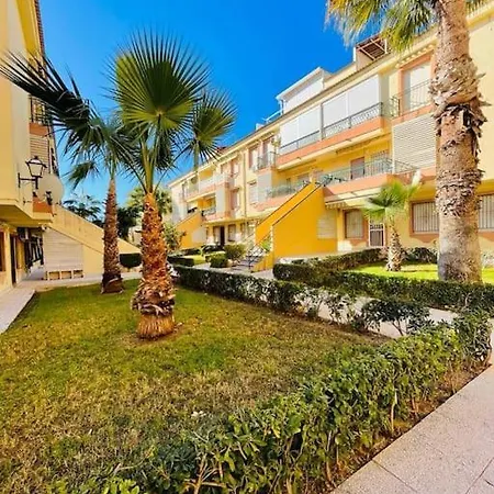 En Apartment *